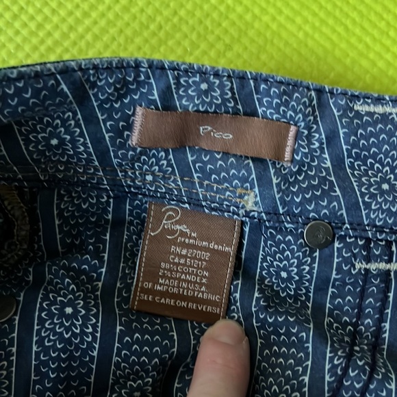 PAIGE PREMIUM DENIM~ “PICO” low rise flare (29) IMMACULATE CONDITION - Picture 7 of 7